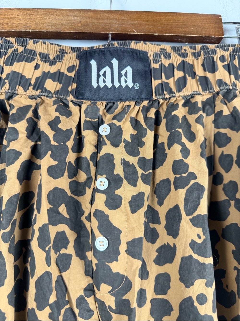 Dressed in lala Happy Chance Barrel Leg Boxer Pants in animal print size xxl - Picture 4 of 7